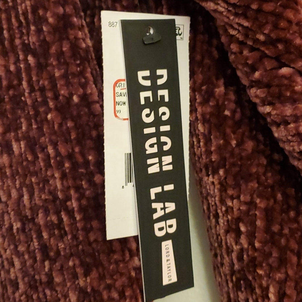 Design Lab Sweater - Picture 5 of 6